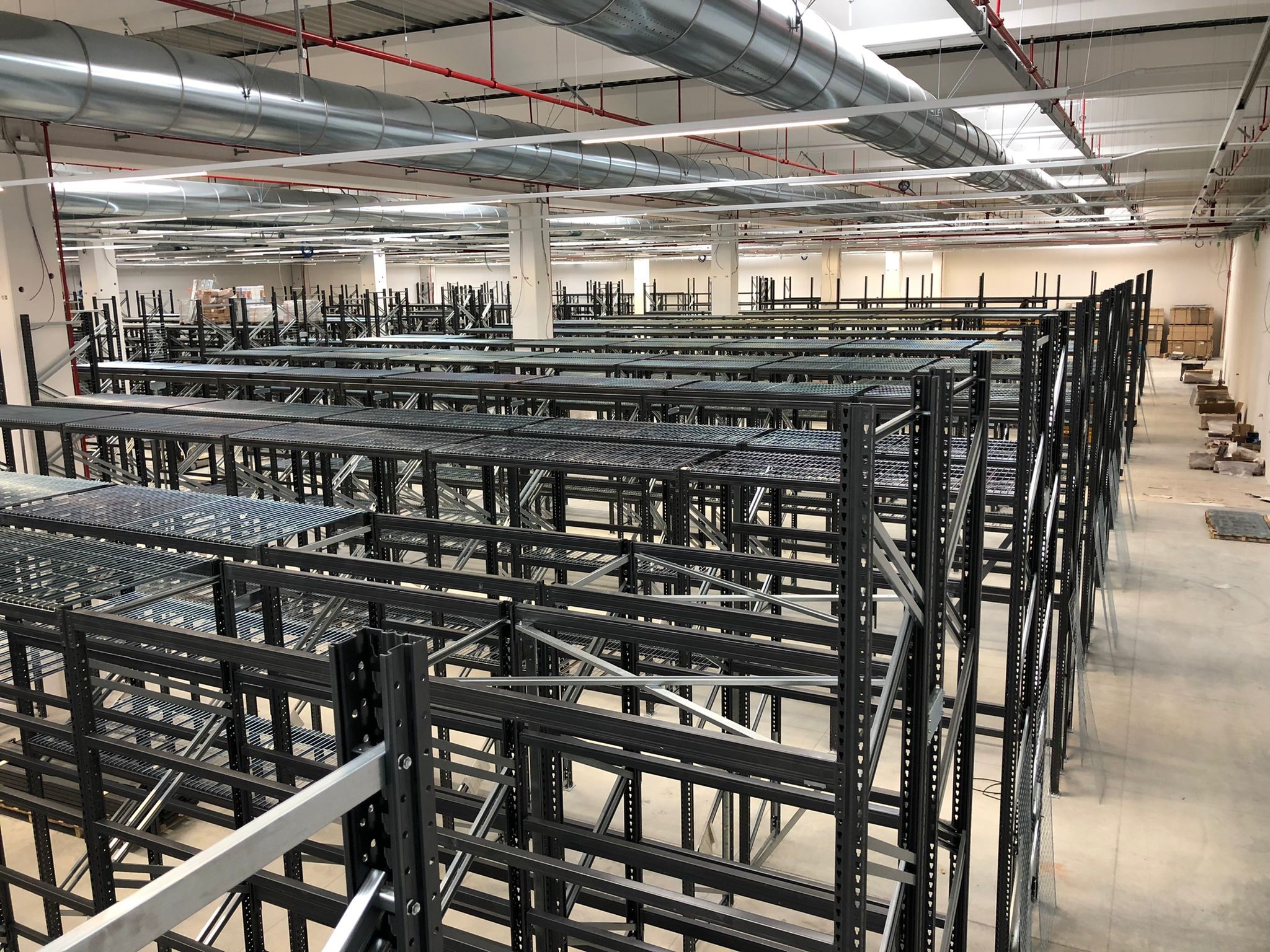 Montaggio arredi & Scaffalature Imola